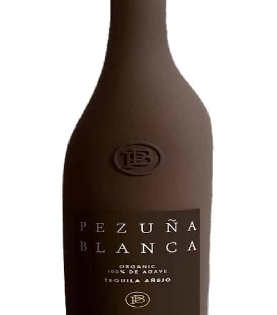 Pezuña Blanca Anejo 750ml